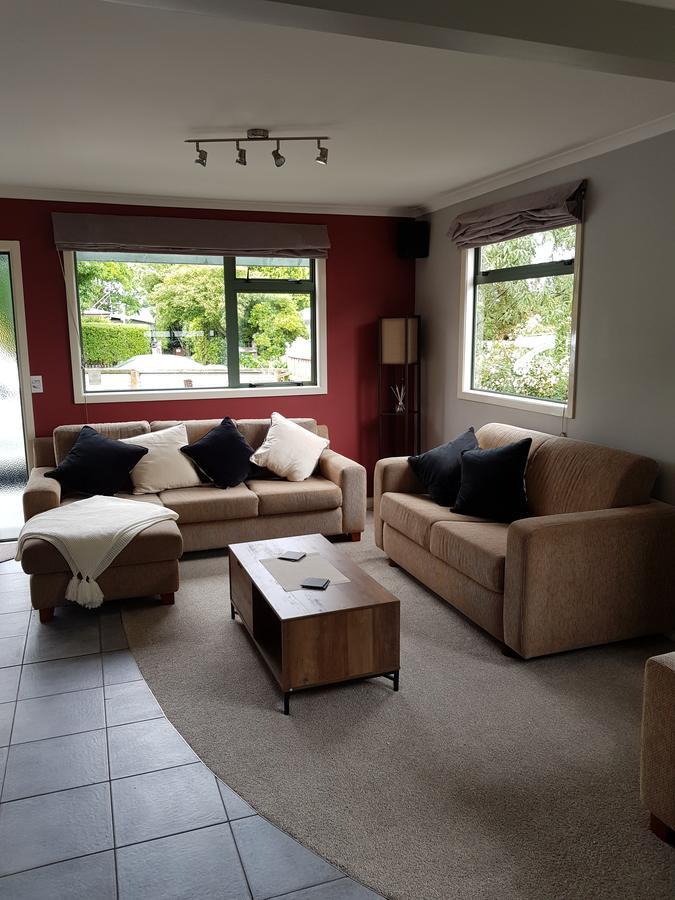 Central Taupo Townhouse Extérieur photo